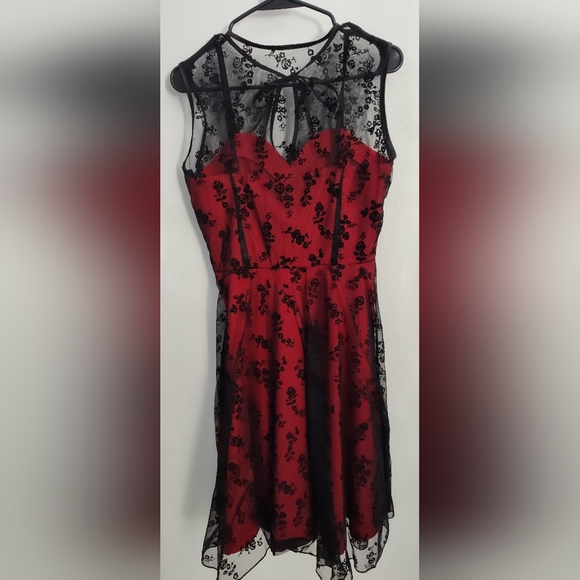 Voodoo Vixen Dress - Picture 4 of 12